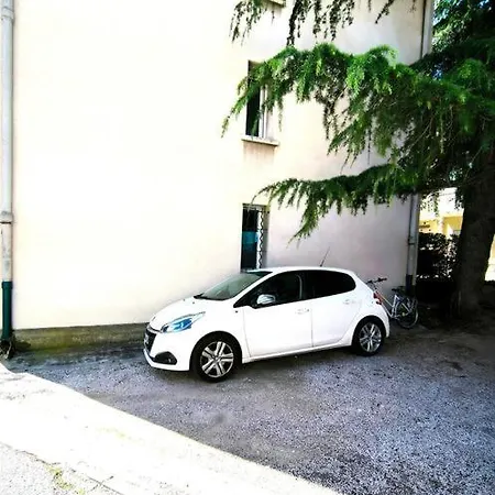 Le Nid Provencal Apartment